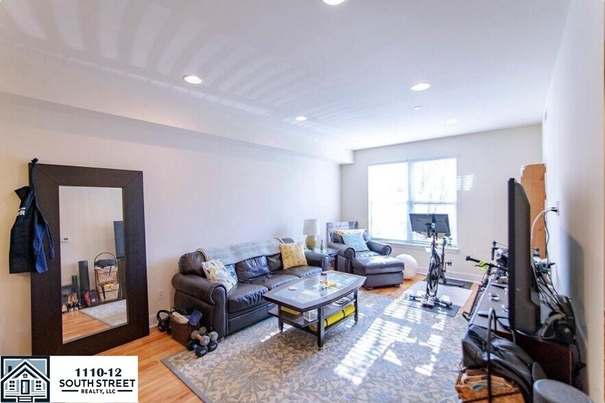 More Photos Of 1110 South St, Philadelphia Storefront Retail Residential For Sale