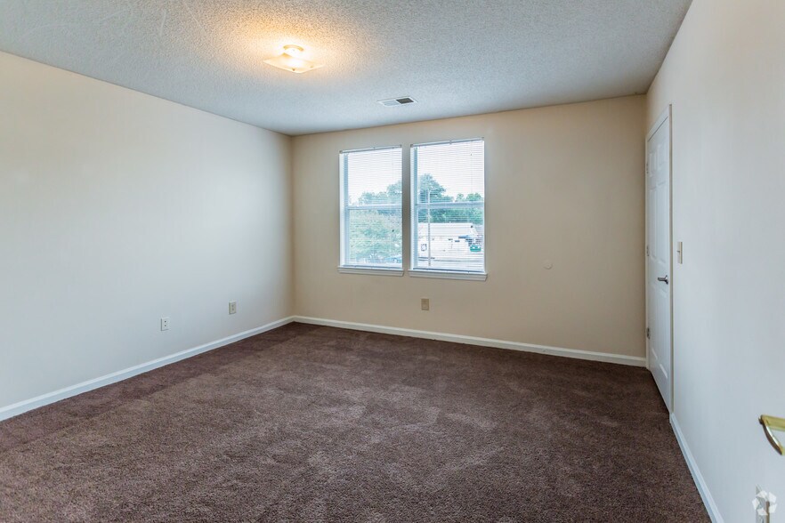 More Photos Of 1528 Ragan St, Memphis Apartments For Sale