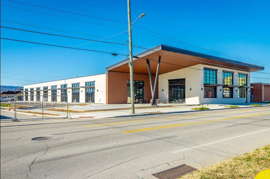 More Photos Of 1607 Central Ave, Chattanooga Storefront For Lease