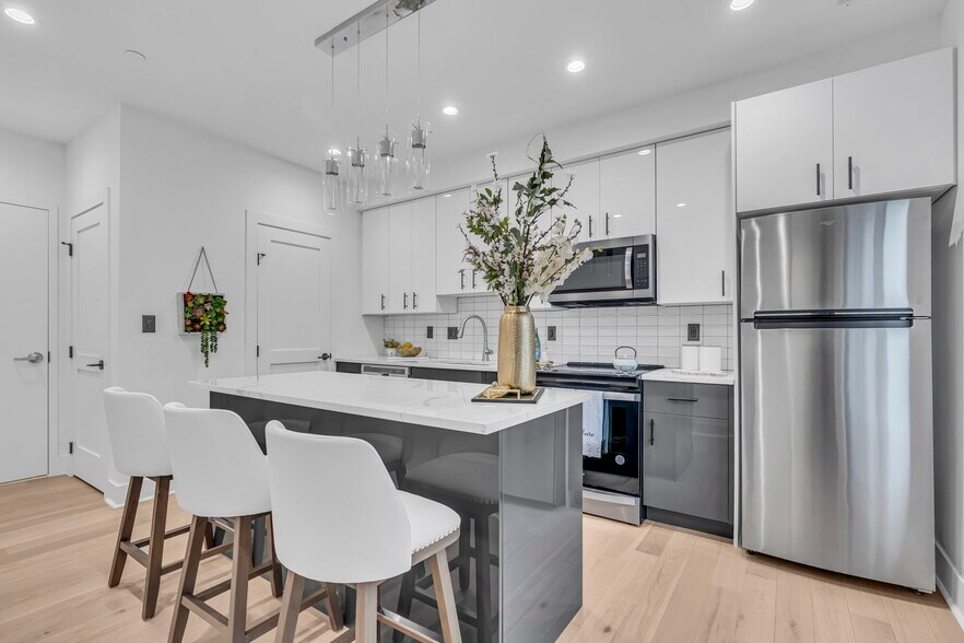 More Photos Of 1103 Fern St NW, Washington Apartments For Sale