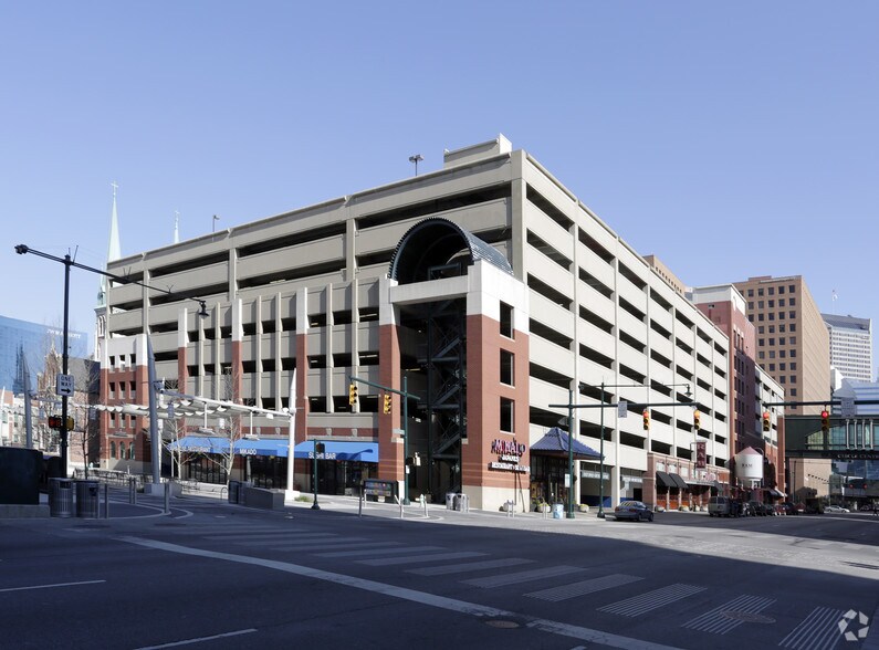 More Photos Of 101-121 W Maryland St, Indianapolis Parking Garage For Lease