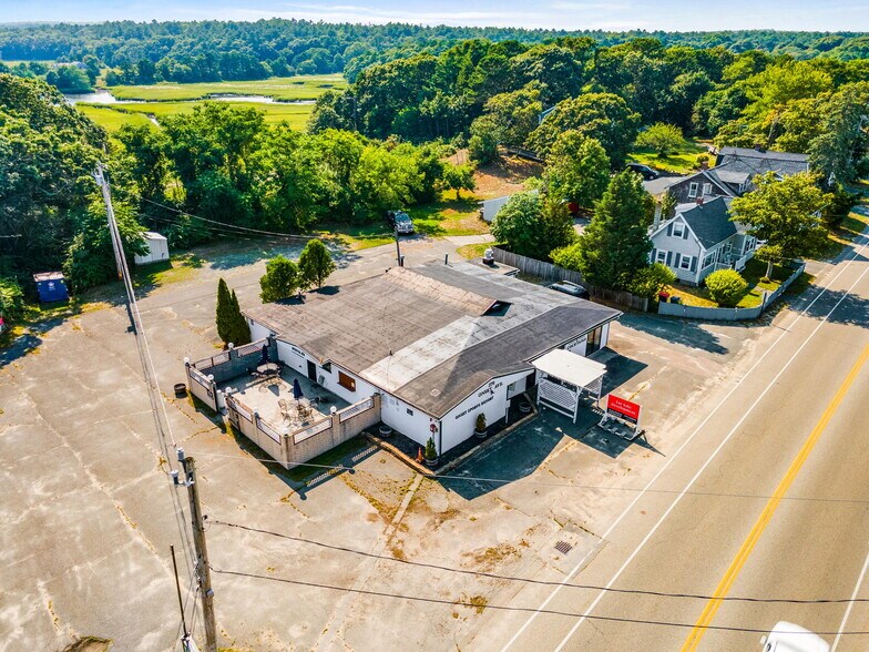 More Photos Of 270 Onset Ave, East Wareham Restaurant For Sale