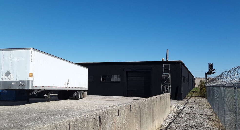 More Photos Of 195 Phillipi Rd, Columbus Warehouse For Sale