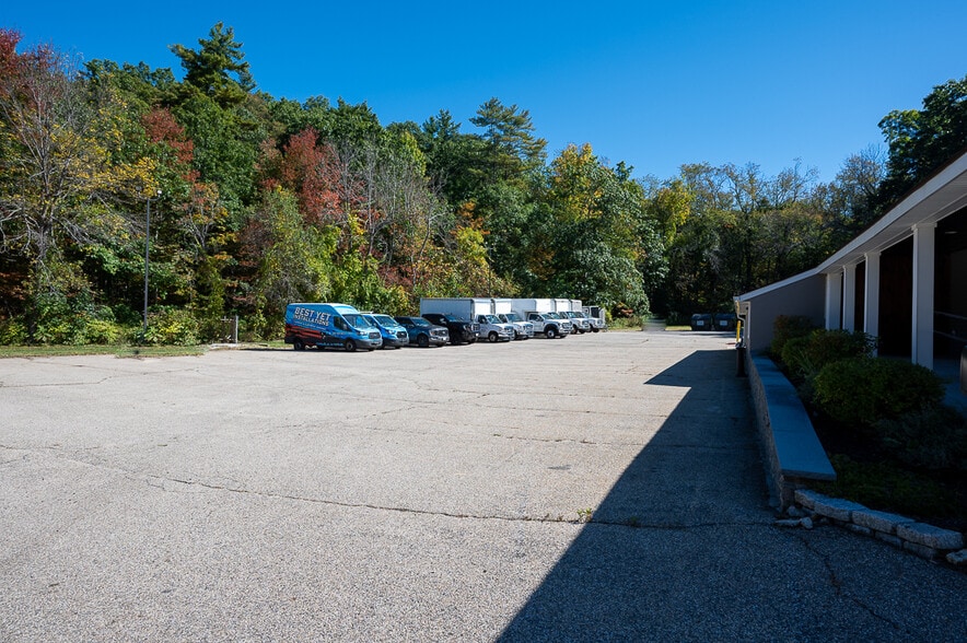 More Photos Of 10 Meadow Rd, Spencer Lodge Meeting Hall For Sale