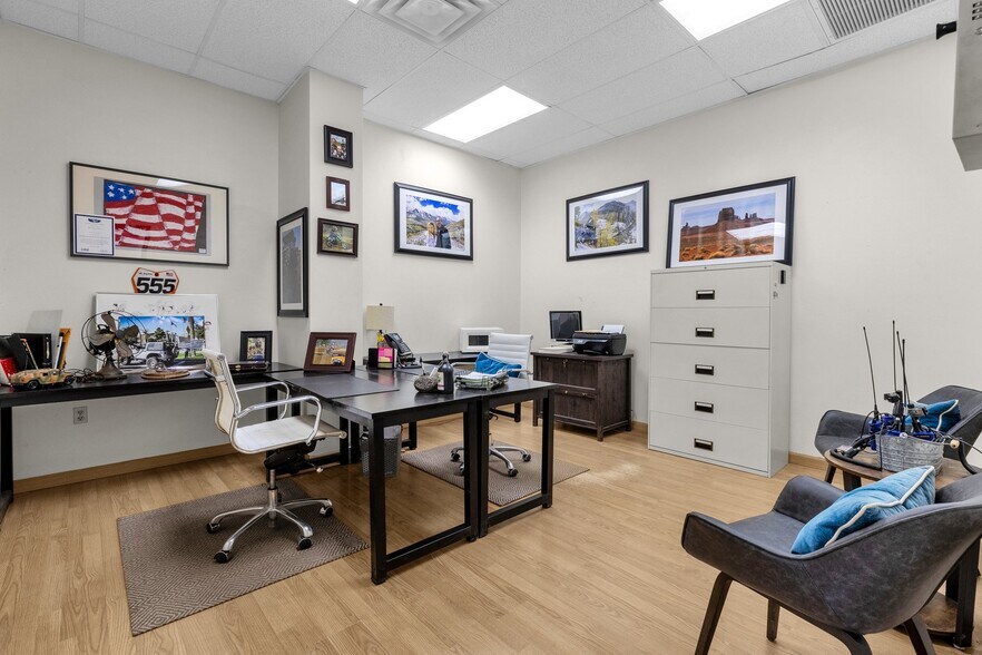 More Photos Of 17212 E Shea Blvd, Fountain Hills Storefront For Sale