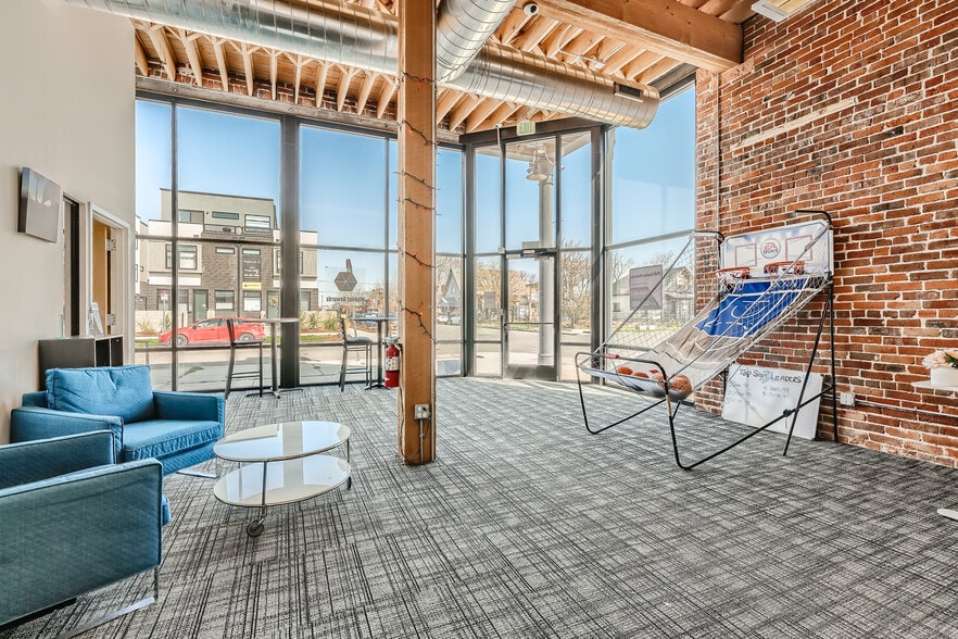 More Photos Of 3801 Franklin St, Denver Office For Sale