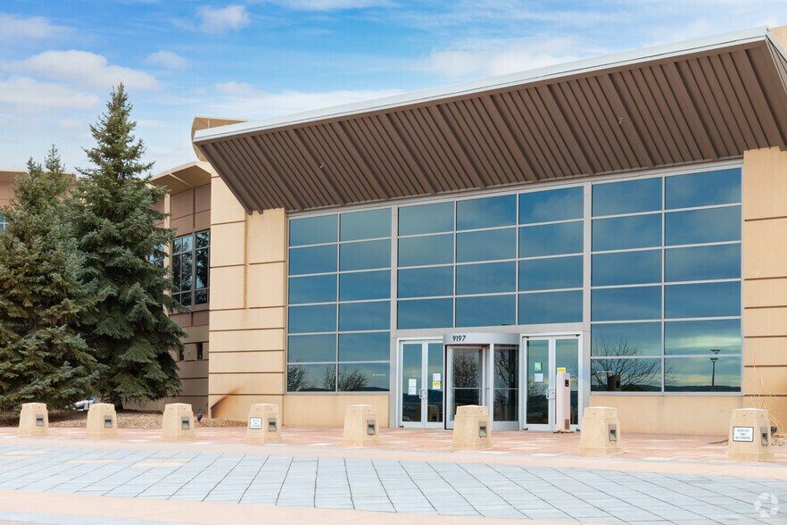 More Photos Of 9197 S Peoria St, Englewood Office For Lease