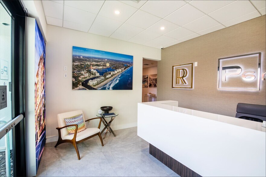 More Photos Of 490 E Palmetto Park Rd, Boca Raton Office For Lease