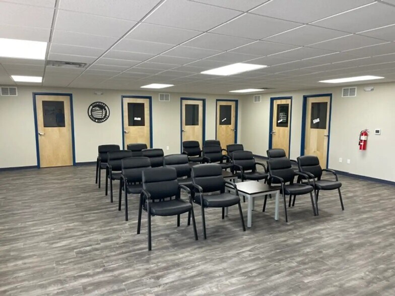 More Photos Of 3100 W 2nd St, Owensboro Healthcare For Sale