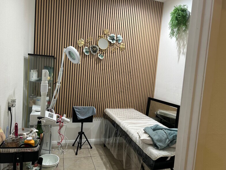 More Photos Of 12092-12096 Brookhurst St, Garden Grove Storefront For Sale