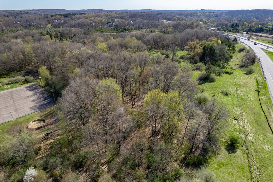 More Photos Of 8300 Dixie Hwy, Clarkston Land For Sale