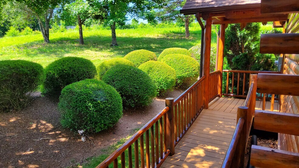 More Photos Of 1795 NC 108 Hwy E, Columbus Office For Sale