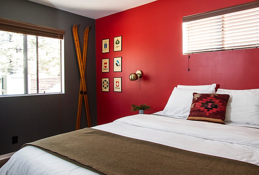More Photos Of 214 Lagunita Ln, Big Bear Lake Hotel For Sale