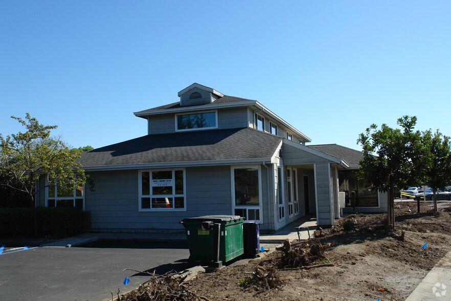 More Photos Of 9029 Soquel Ave, Santa Cruz Medical For Lease
