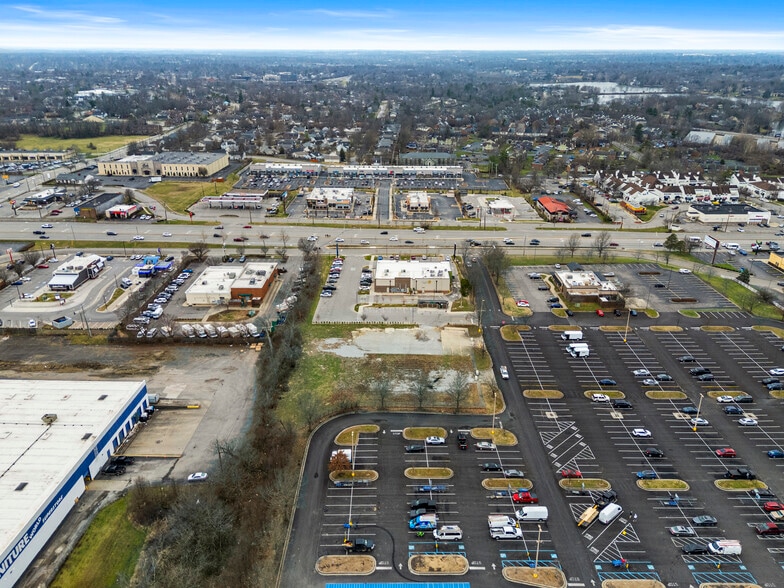 More Photos Of 2887 Richmond Rd, Lexington Land For Lease