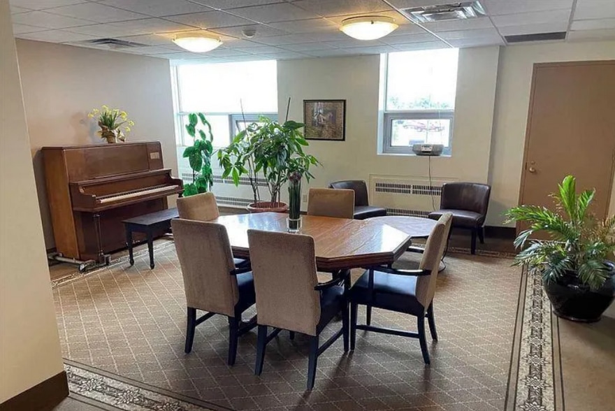 More Photos Of 325 Archibald St S, Thunder Bay Assisted Living For Sale