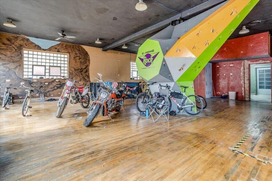 More Photos Of 116 E Pine Ave, El Dorado Apartments For Sale