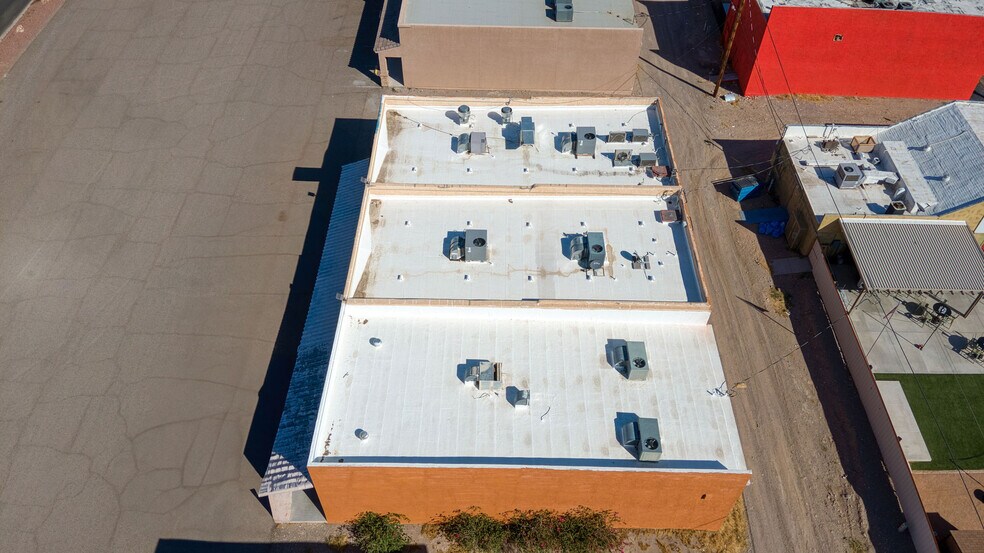 More Photos Of 832 Gemstone Ave, Bullhead City Restaurant For Sale