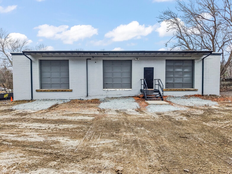 More Photos Of 420-422 South Road, High Point Manufacturing For Sale