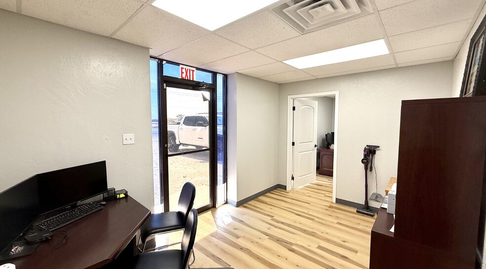 More Photos Of 5508 S FM 1788, Midland Warehouse For Lease