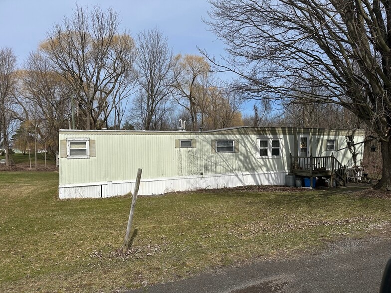 More Photos Of 2815 Miller Rd, Waterloo Village Manufactured Housing Mobile Home Park For Sale