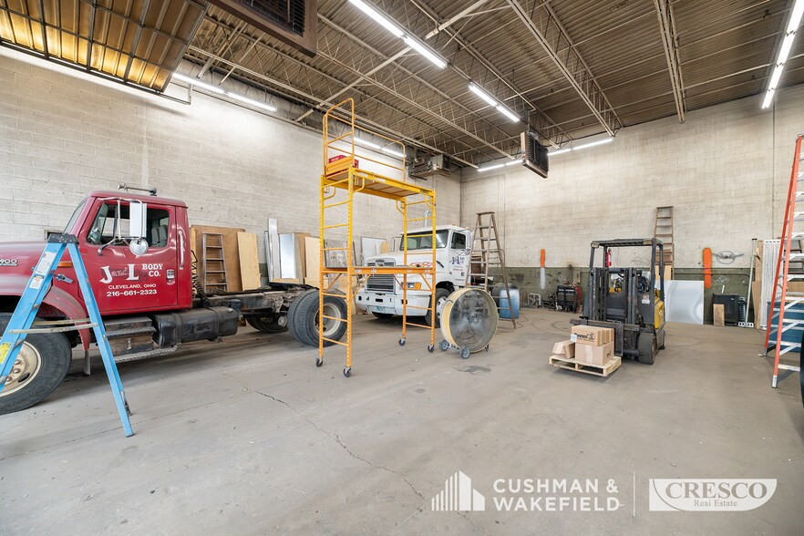 More Photos Of 4850 Van Epps Rd, Brooklyn Heights Warehouse For Sale