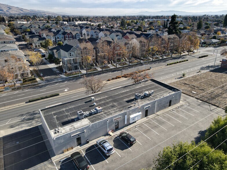 More Photos Of 40919-40931 Grimmer Blvd, Fremont Freestanding For Sale