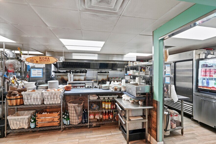 More Photos Of 65 Grand Central Ave, Lavallette Storefront Retail Residential For Sale