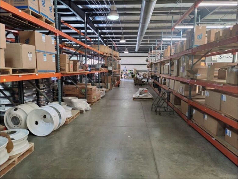 More Photos Of 3762 Highway 82 W, Leland Freestanding For Sale