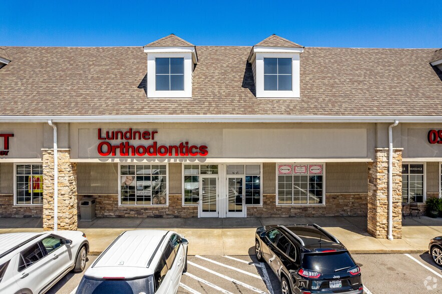 More Photos Of 7530-7596 Fredle Dr, Concord Township Storefront For Lease