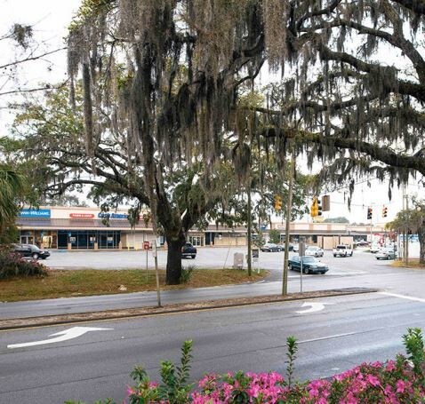 More Photos Of 2109-2135 E Victory Dr, Savannah Unknown For Lease