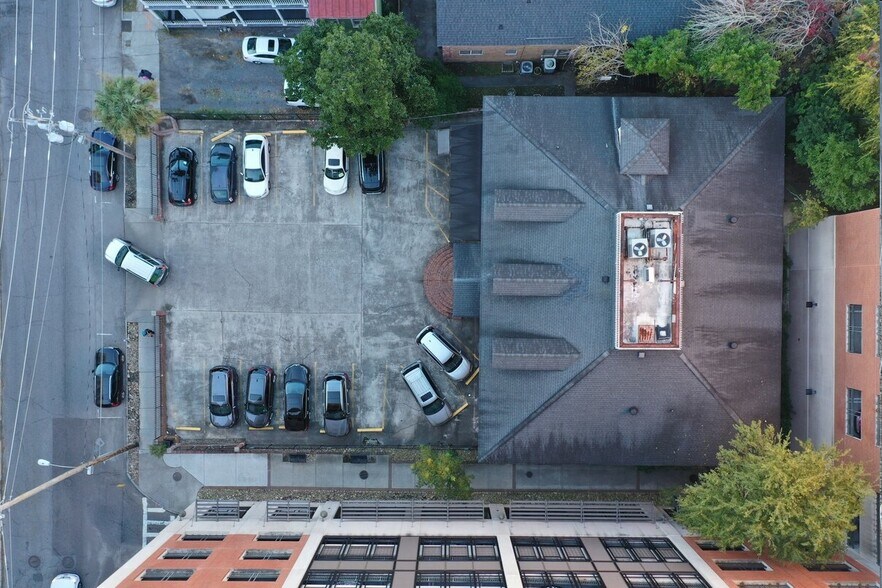 More Photos Of 162 Ashley Ave, Charleston Medical For Lease