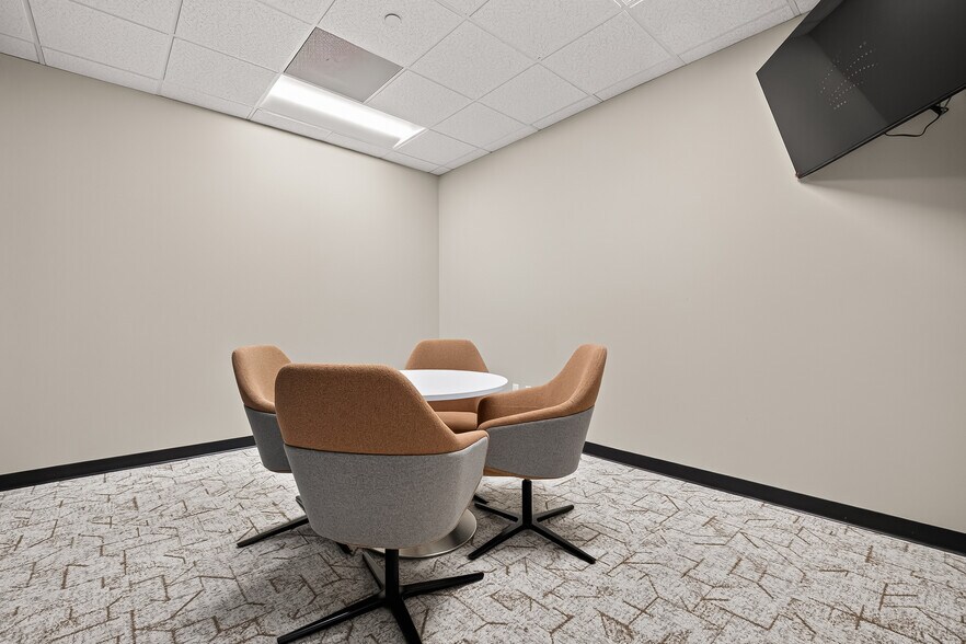 More Photos Of 9800 Richmond Ave, Houston Office For Lease