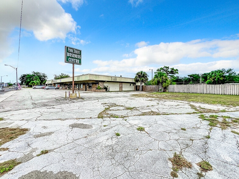 More Photos Of 2553-2565 Park Dr, Sanford Freestanding For Sale