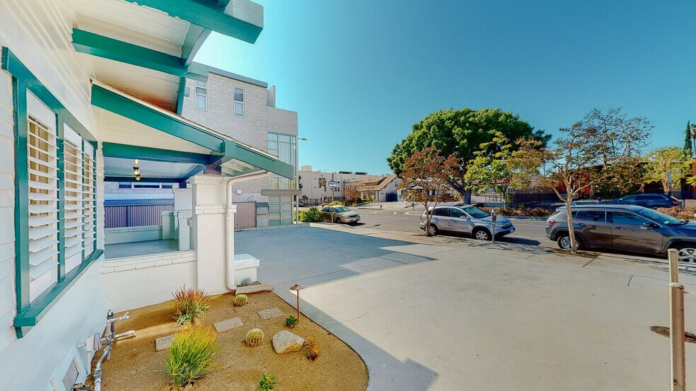 More Photos Of 536 N Larchmont Blvd, Los Angeles Loft Creative Space For Lease