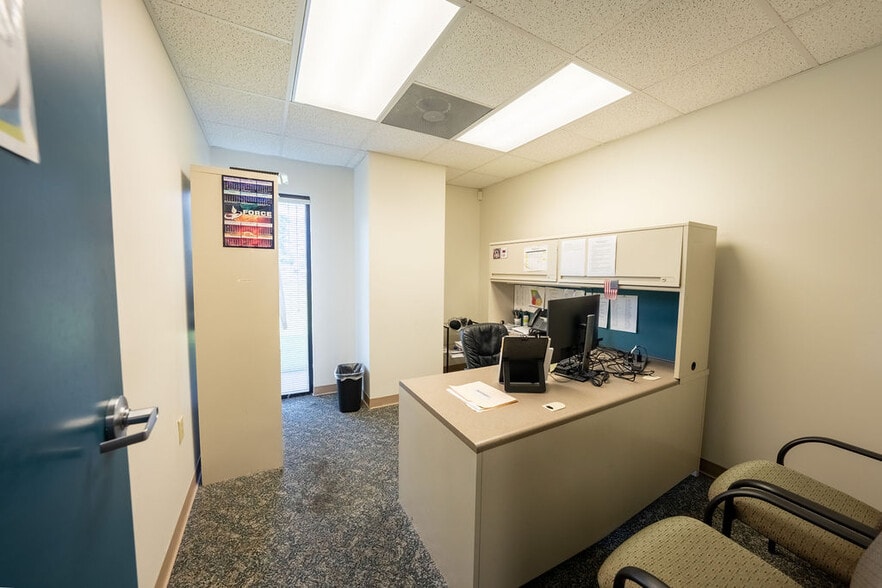 More Photos Of 96 Cohen Walker Dr, Warner Robins Medical For Sale