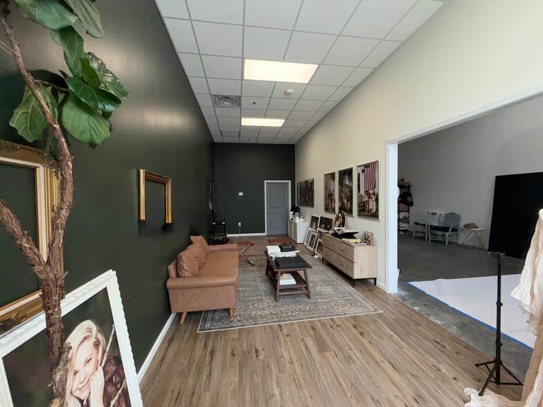 Primary Photo Of 4213 S Main St, Stafford Unknown For Lease