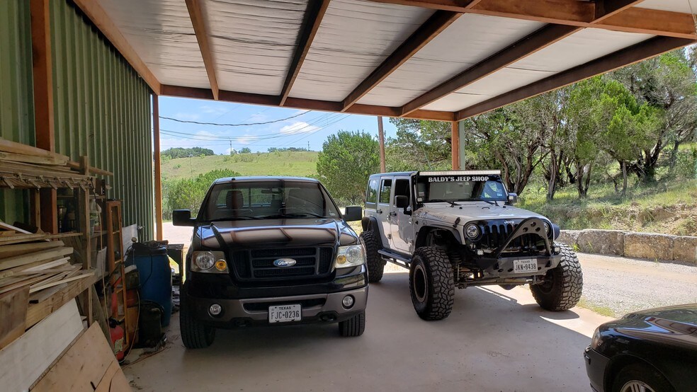 More Photos Of 21511 State Highway 71 W, Spicewood Light Manufacturing For Sale