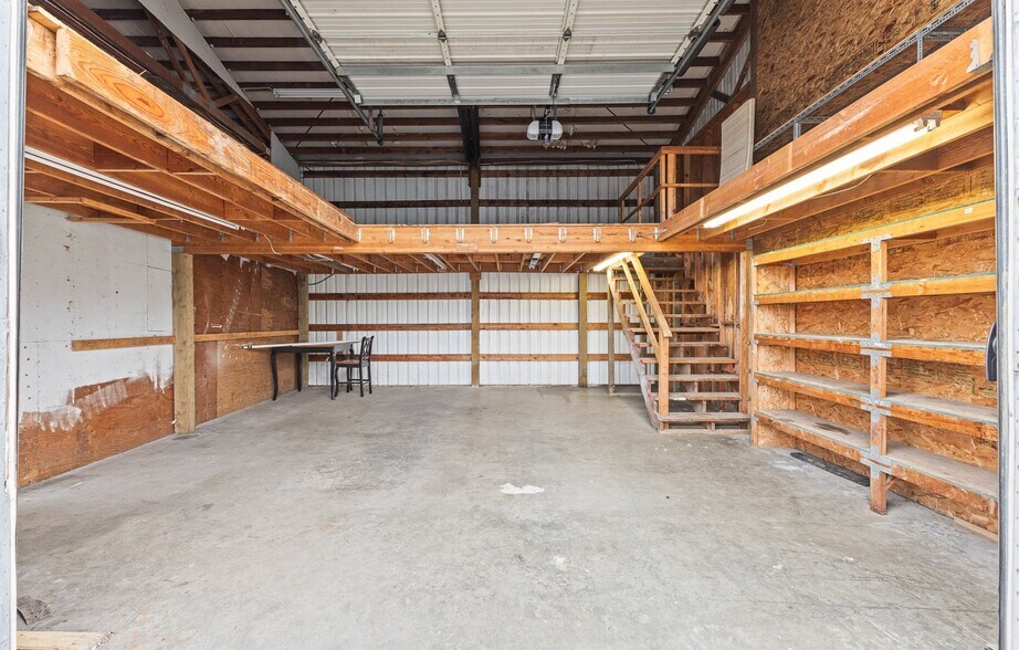 More Photos Of 1195 Newmark Ave, Coos Bay Storefront Retail Residential For Sale
