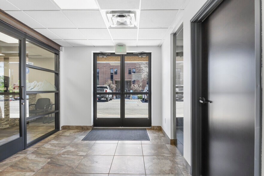 More Photos Of 9025 E Kenyon Ave, Denver Office For Lease