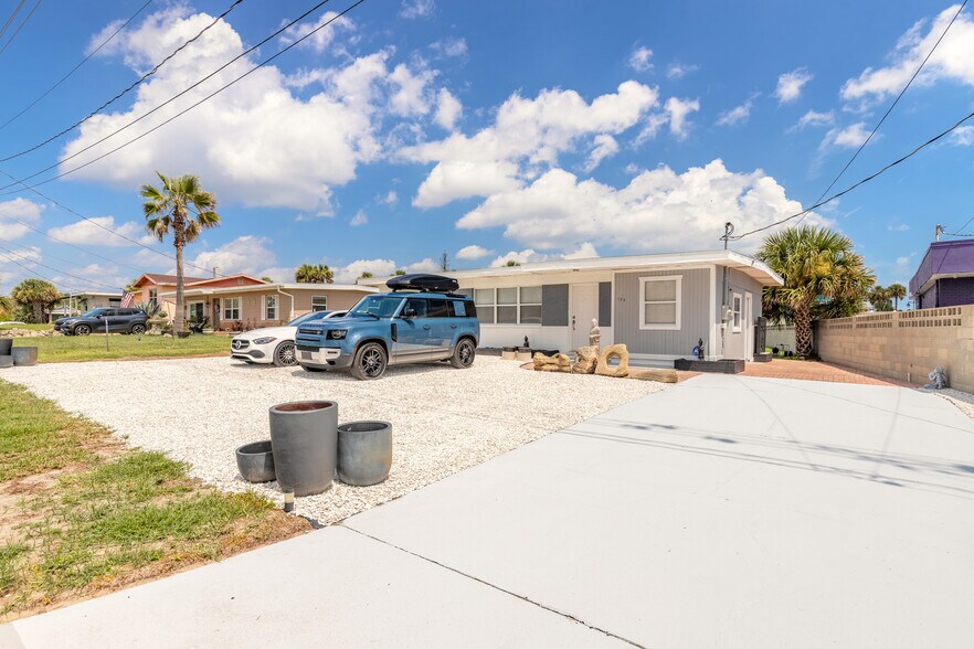 More Photos Of 133 Bridgeport Rd, Daytona Beach Shores Office For Sale