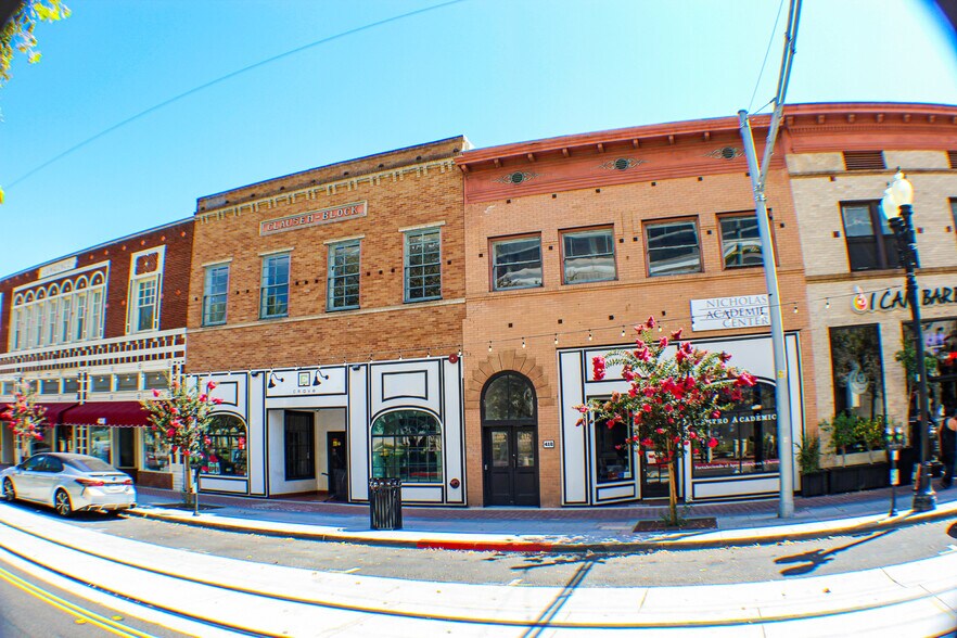 More Photos Of 410 W 4th St, Santa Ana Office For Sale