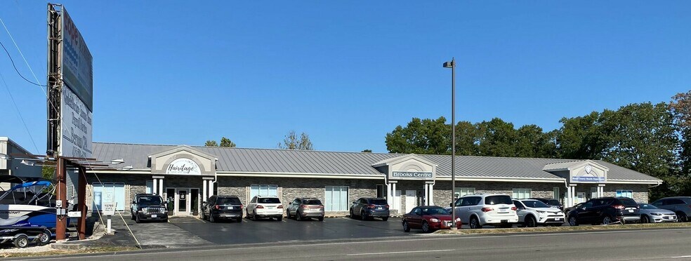 More Photos Of 15765 State Hwy 13, Reeds Spring Office For Lease