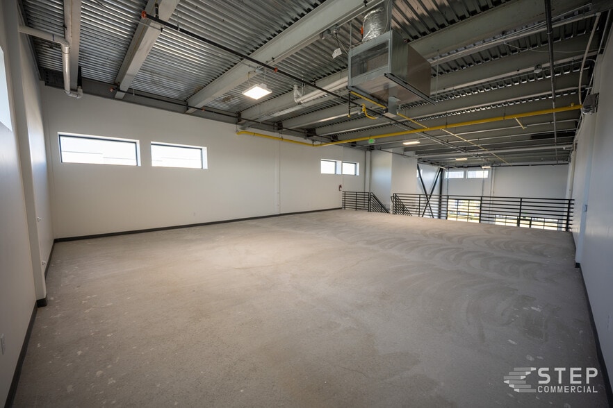 More Photos Of 11110 Broomfield Ln, Broomfield Research And Development For Lease