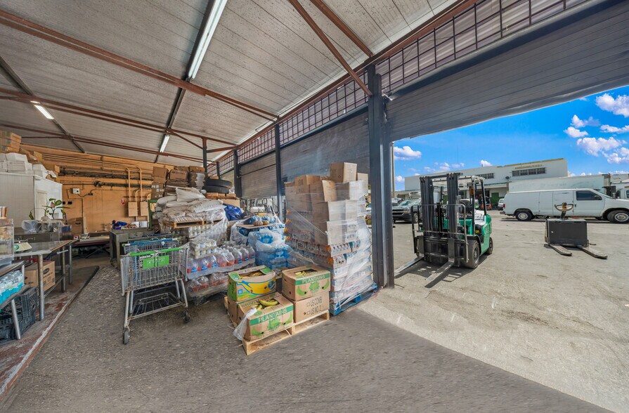 More Photos Of 1305 NW 22nd St, Miami Refrigeration Cold Storage For Sale