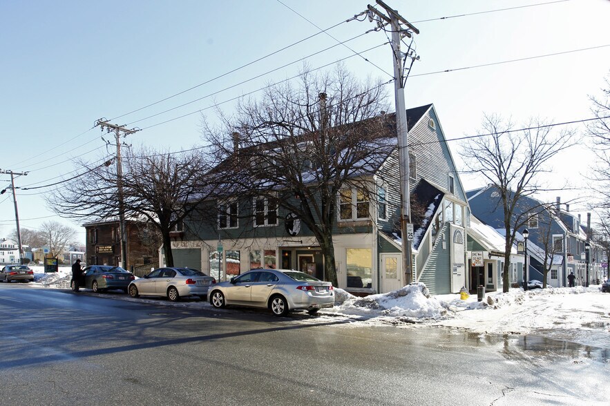 More Photos Of 70-102 Wharf St, Salem Apartments For Lease