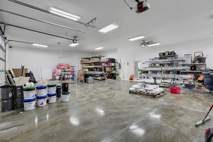 More Photos Of 269 Stone Schoolhouse Rd, Bloomingburg Warehouse For Sale