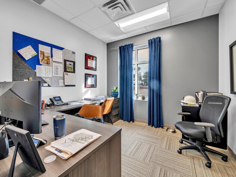 More Photos Of 4635 Gulfstarr Dr, Destin Medical For Sale