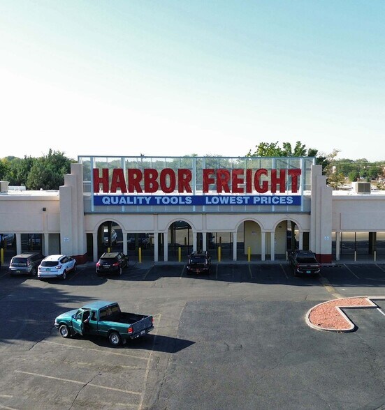 More Photos Of 4410 Central Ave SW, Albuquerque Freestanding For Sale