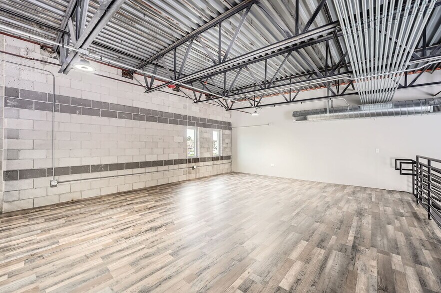 More Photos Of 10262 Dransfeldt Rd, Parker Light Distribution For Sale
